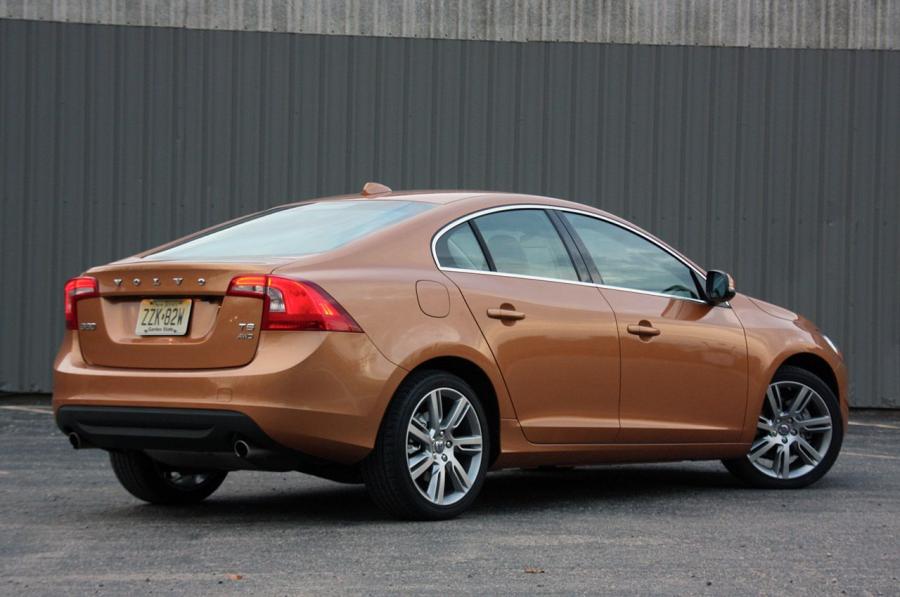  Volvo S60 2010 года  (фото 149 из 226)